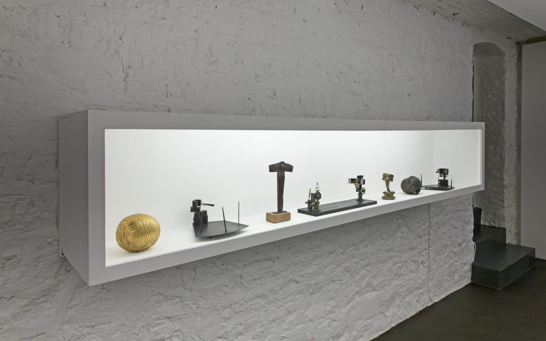 COSMO TAKIS par la galerie Renos Xippas, Paris